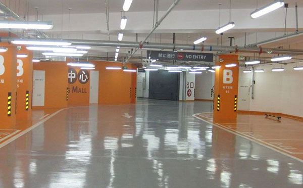 在正宁环氧地坪工程圈,每个地坪项目都是经过反复商讨改进、再商讨,才会得出一个甲乙双方都认可的价格。环氧地坪它是一种高强度、耐磨损、美观装饰效果的地面工程,分类广泛,造价相差也很大,大致可以分为:普通正宁环氧地坪、正宁环氧自流平地坪和功能性正宁环氧地坪。 在正宁环氧地坪工程圈,每个地坪项目都是经过反复商讨改进、再商讨,才会得出一个甲乙双方都认可的价格。环氧地坪它是一种高强度、耐磨损、美观装饰效果的地面工程,分类广泛,造价相差也很大,大致可以分为:普通环氧地坪、正宁环氧自流平地坪和功能性正宁环氧地坪。