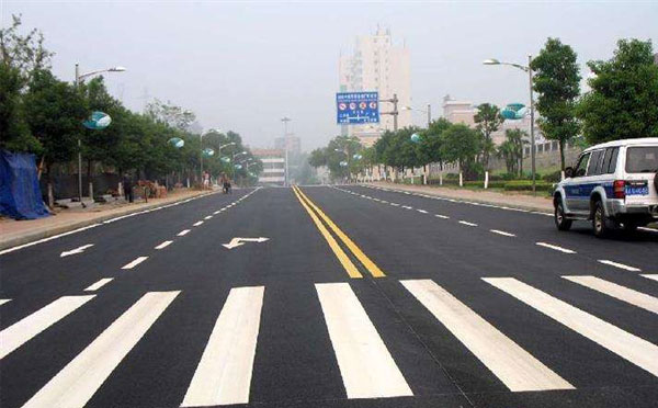 正宁标线涂料在正宁环氧地坪项目中的选择与应用